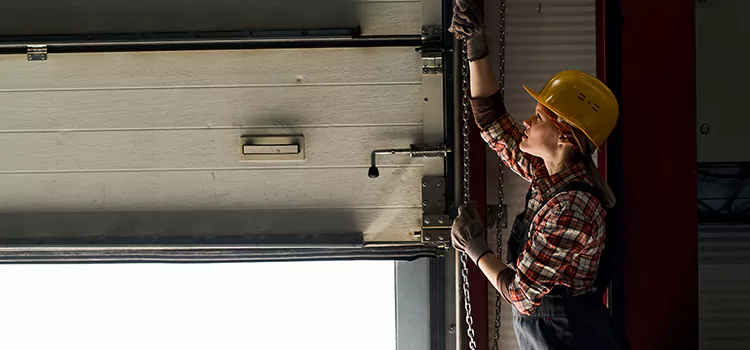 Addressing Common Garage Door Stoppage Issues in Brentwood, CA