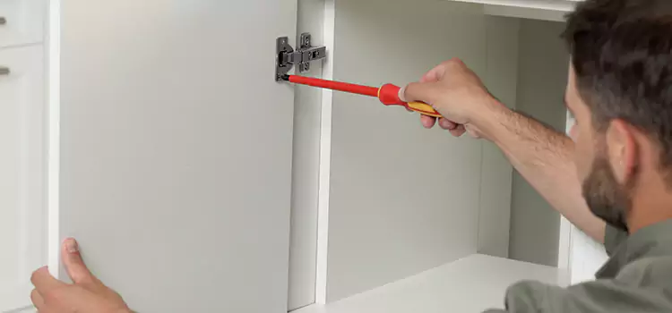 Screen Door Hinge Repair Brentwood